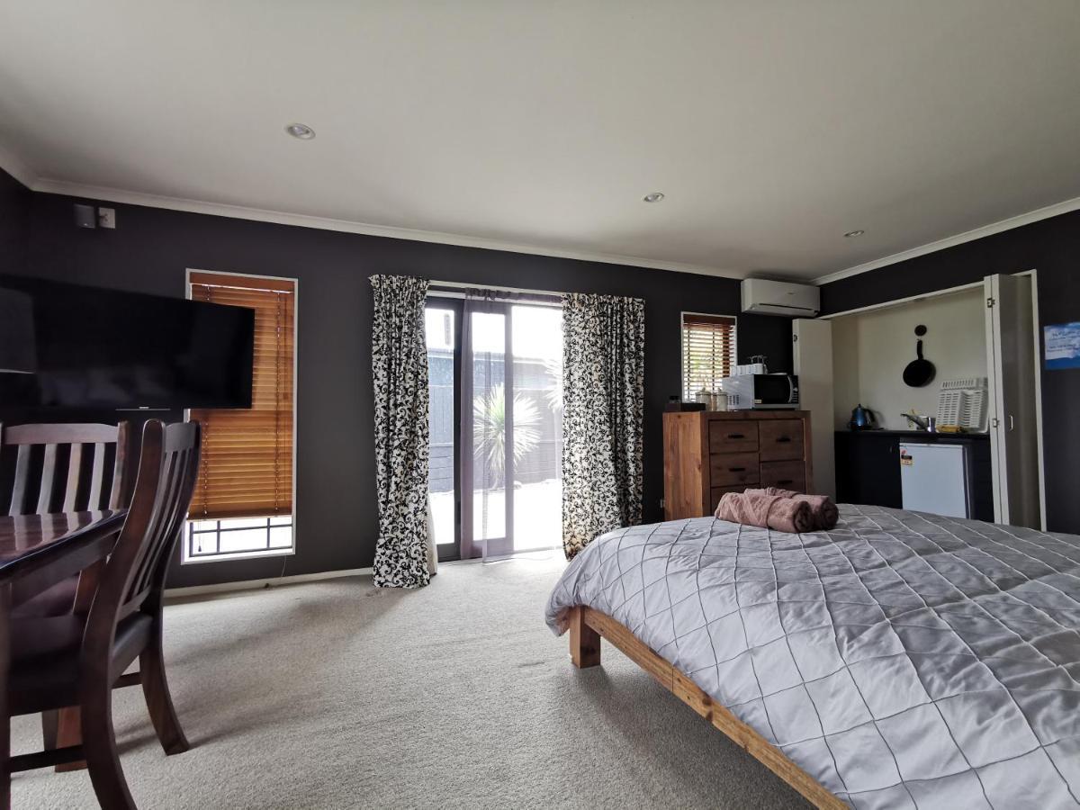 Lakeview Holiday Hideaway Таупо Екстер'єр фото